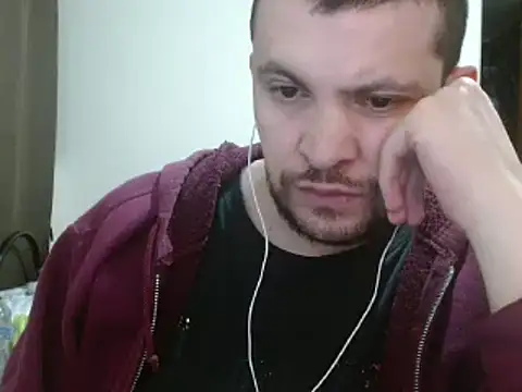 Snapshot of camiloking1720 chatting on 03-02-25, 03:02 camiloking1720 online show from 03-02-25, 03:02