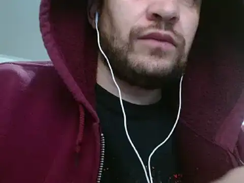 Snapshot of camiloking1720 chatting on 03-03-25, 03:30 camiloking1720 online show from 03-03-25, 03:30