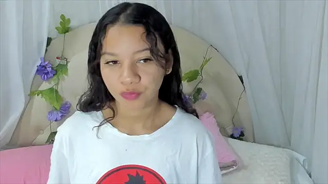 brithany rousee online show from 02-04-25, 07:11