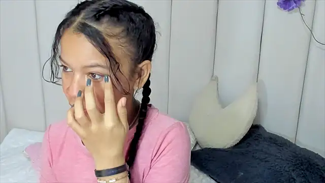 brithany rousee online show from 02-20-25, 07:41