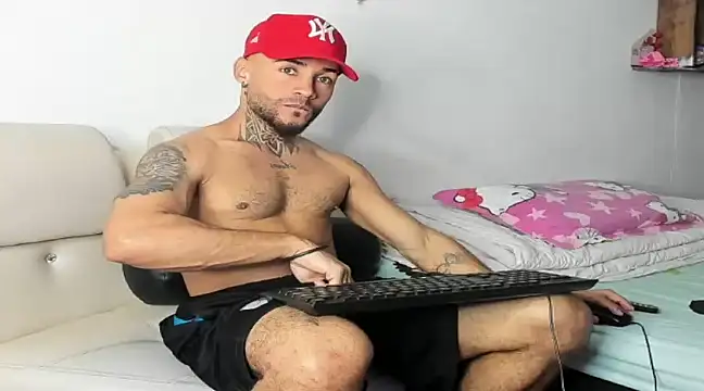 BruceNixon online show from 01-08-25, 09:44