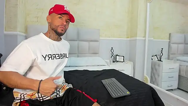 BruceNixon online show from 02-03-25, 08:57