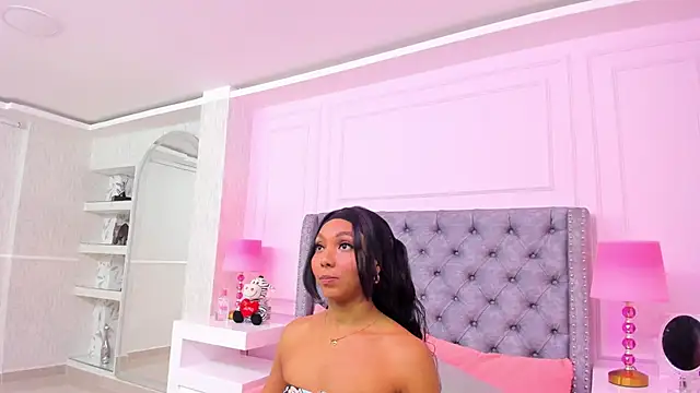 HaileeRoberts online show from 01-21-25, 12:07