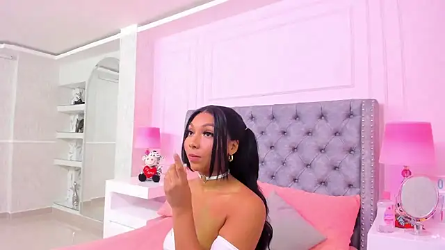 HaileeRoberts online show from 01-25-25, 12:16