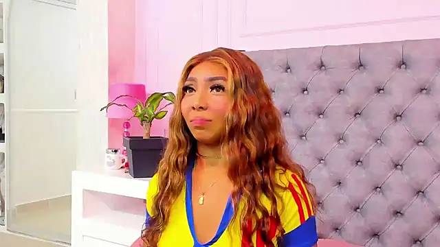 HaileeRoberts online show from 03-04-26, 12:22