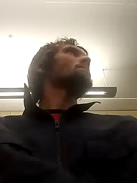 luke thighwalker2469 online show from 03-20-25, 03:47