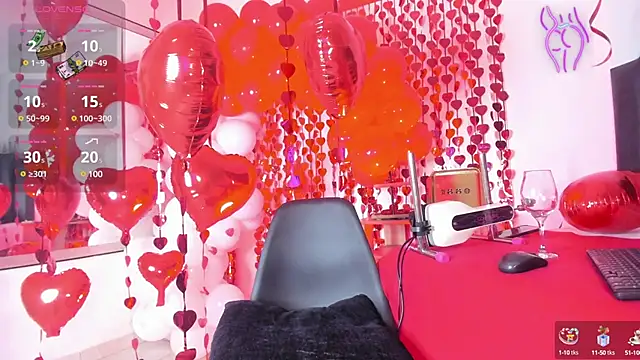 Lia johnsonn online show from 02-14-25, 11:10