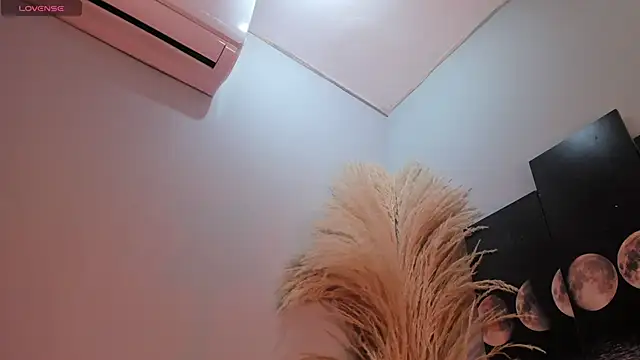 ALICEPOIXXXON online show from 12-05-25, 03:26