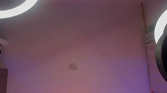 ALICEPOIXXXON online show from 04-24-26, 03:53