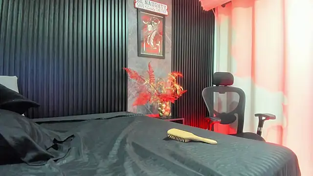 BambiiQueen online show from 12-23-24, 11:47