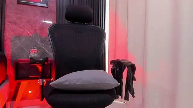 BambiiQueen online show from 01-25-25, 06:02