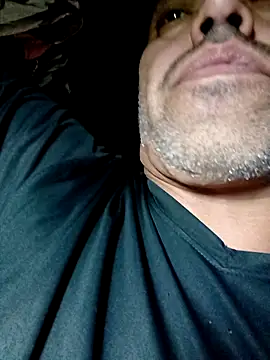 Snapshot of rodrig6987_1 chatting on 10-23-25, 02:44 rodrig6987 1 online show from 10-23-25, 02:44