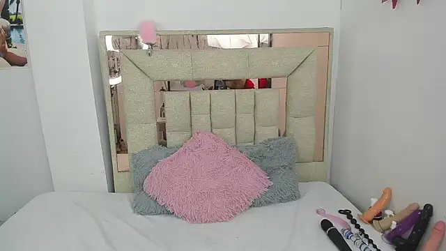 Snapshot of melody_bonnet chatting on 02-09-25, 10:00 melody bonnet online show from 02-09-25, 10:00