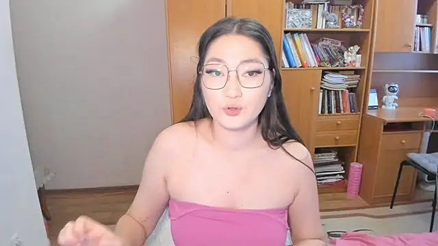 Snapshot of nliki4506 chatting on 02-01-25, 04:35 nliki4506 online show from 02-01-25, 04:35