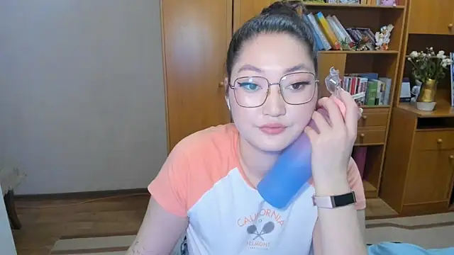 Snapshot of nliki4506 chatting on 02-28-25, 12:43 nliki4506 online show from 02-28-25, 12:43