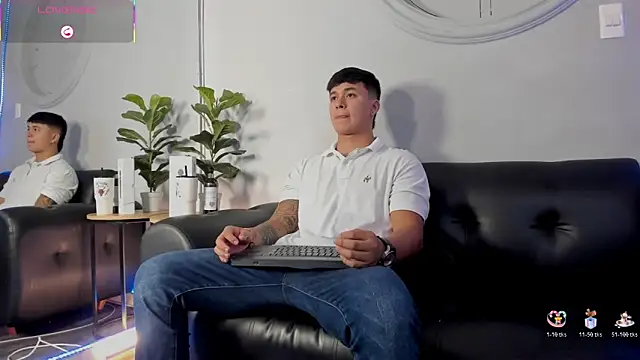 Cristopher strong online show from 05-27-26, 01:08