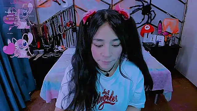 AlanaLuck online show from 10-29-25, 07:26