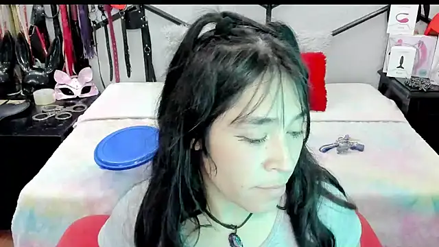 AlanaLuck online show from 04-28-26, 06:24