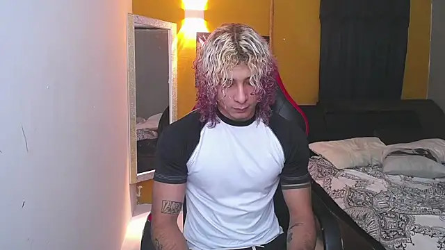 Demitryo online show from 02-10-25, 02:52