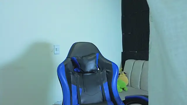 Demitryo online show from 09-23-25, 02:58