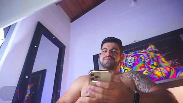 Snapshot of king_hard chatting on 03-07-25, 04:13 king hard online show from 03-07-25, 04:13