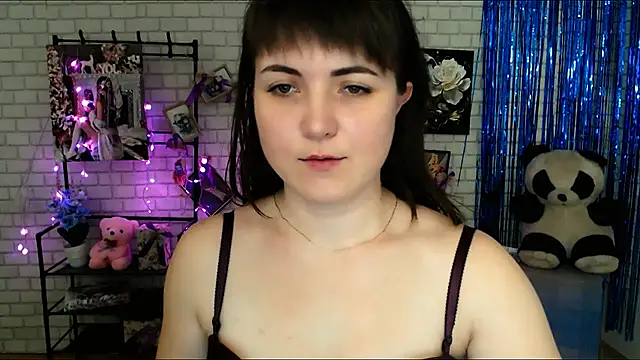 Darina M  online show from 02-01-25, 08:39