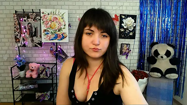 Darina M  online show from 02-20-25, 08:39