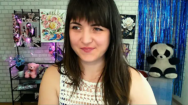 Darina M  online show from 02-23-25, 05:45