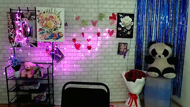 Darina M  online show from 03-13-25, 08:37