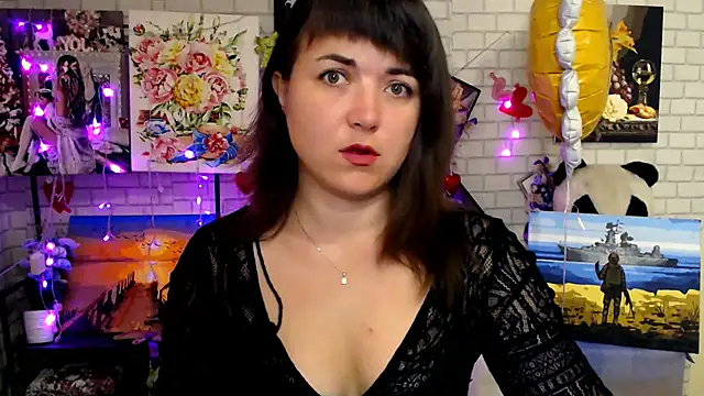 Darina M  online show from 09-11-25, 04:34