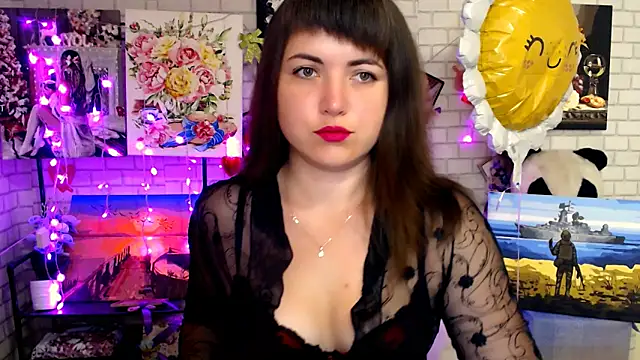 Darina M  online show from 09-13-25, 04:23