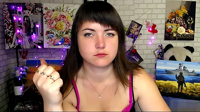 Darina M  online show from 09-25-25, 04:38