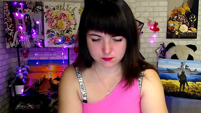 Darina M  online show from 10-21-25, 04:35