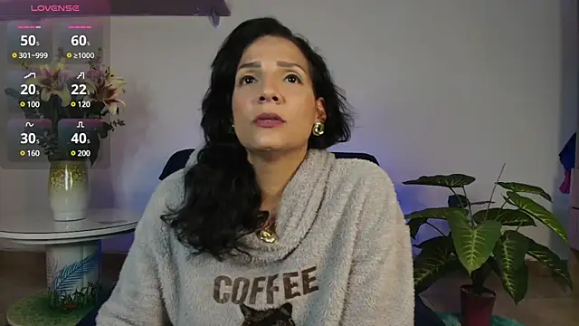 Elliee  online show from 01-21-25, 12:36