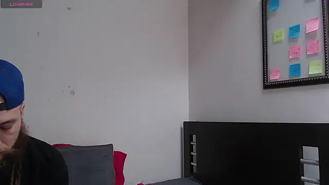 Snapshot of Nanna_and_Balder chatting on 02-06-25, 08:13 Nanna and Balder online show from 02-06-25, 08:13