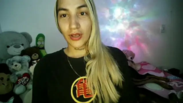 Snapshot of mandy_berrys chatting on 11-12-25, 06:03 mandy berrys online show from 11-12-25, 06:03