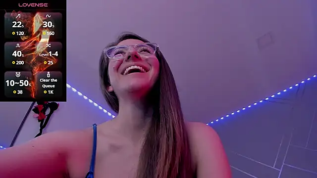 Ich Bin Julia online show from 12-13-24, 05:10