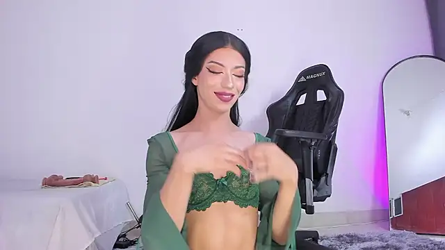 selena robertss  online show from 02-08-26, 01:09