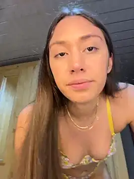 Barbielatinas online show from 11-30-25, 06:06