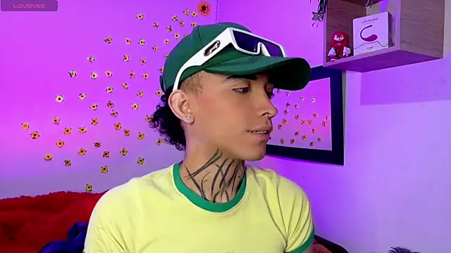 Micaela Rangel online show from 03-06-26, 04:53