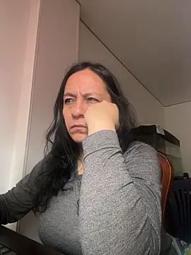 Freya Artemisa online show from 09-22-25, 05:26