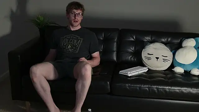 BlueEyedTallGuy94 online show from 09-10-25, 02:11