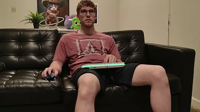 BlueEyedTallGuy94 online show from 10-08-25, 01:58