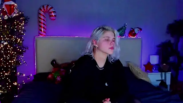 JoannLowe online show from 12-31-24, 12:00