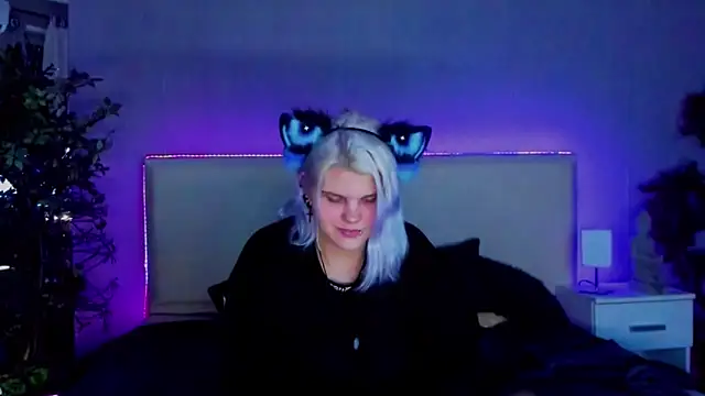 JoannLowe online show from 01-14-25, 11:05