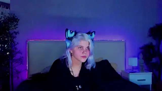 JoannLowe online show from 01-29-25, 09:17