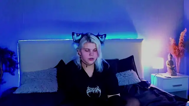 JoannLowe online show from 03-17-25, 12:19