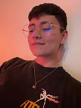 Ashley Chriss online show from 12-29-24, 07:17