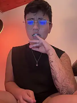 Ashley Chriss online show from 01-07-25, 05:33