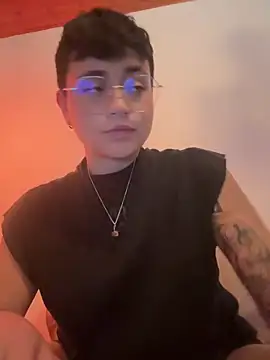 Ashley Chriss online show from 01-09-25, 06:59